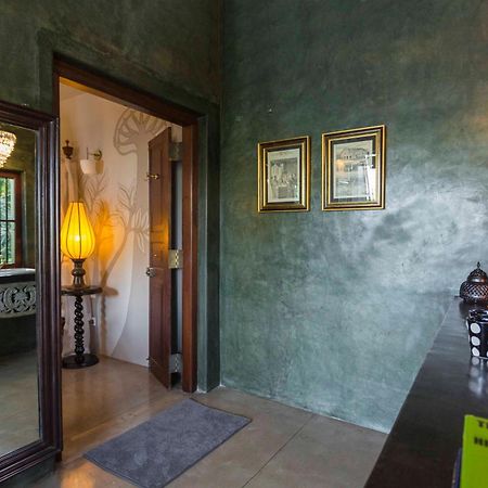The Hermitage By Edwards Collection Haragama Rum bild